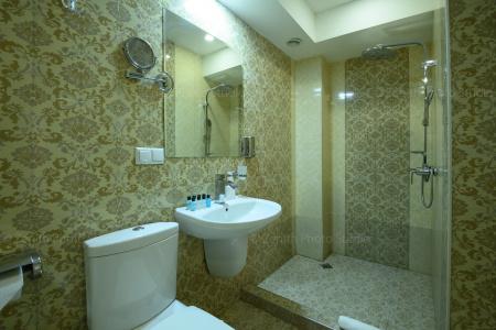 Royal Plaza - 123