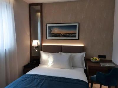 Central Point Beograd - 6