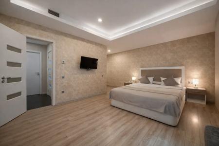 Diplomat Suites - 32