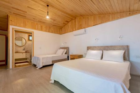 Etenna Beach Bungalows - 46