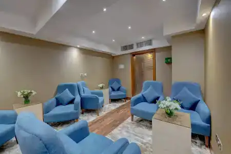 Hawthorn Suites by Wyndham Abu Dhabi City Center - 28