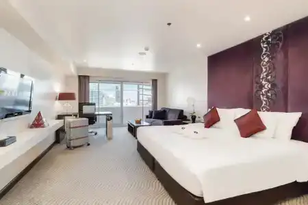 Furama Silom - 2