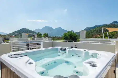 Oriental Beach Pearl - 176
