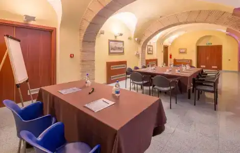 Best Western Plaza - 37