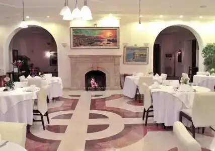Grand Center Boutique & Roof Restaurant - 27