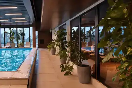The Grandeur - 28