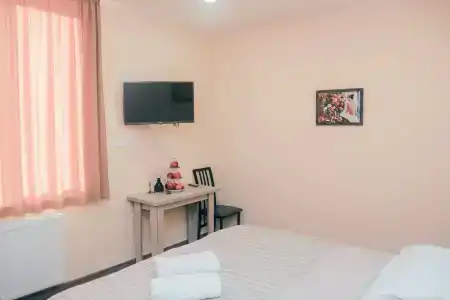 Redhotel - 16