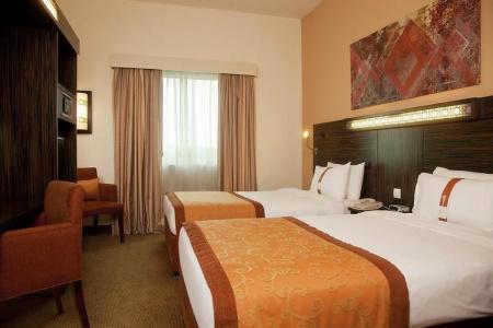 Holiday Inn Express Dubai Internet City, an IHG - 5
