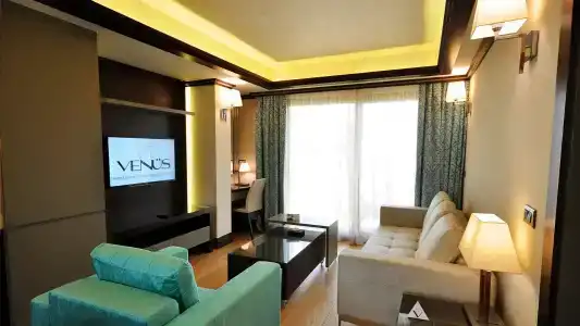 Venus Thermal Boutique - 59