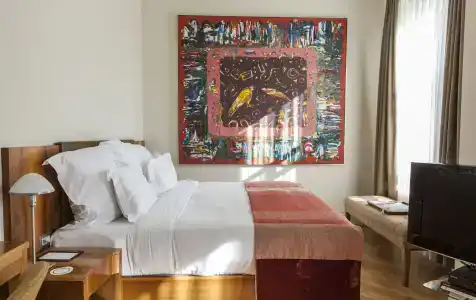 Tomtom Suites - 9