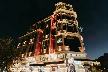 Old Town - 1