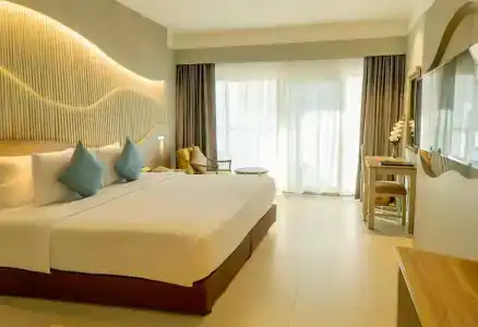 Amora Beach Resort Phuket - Sha Extra Plus - 37