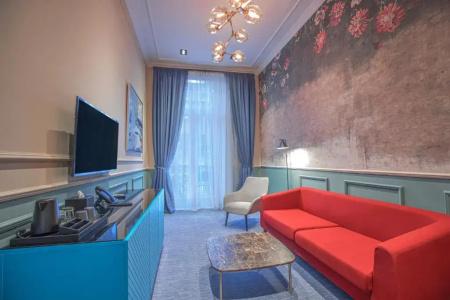 Heritage and Suites - 26