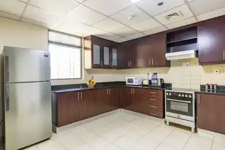 Roda Amwaj Suites Jumeirah Beach Residence - 8