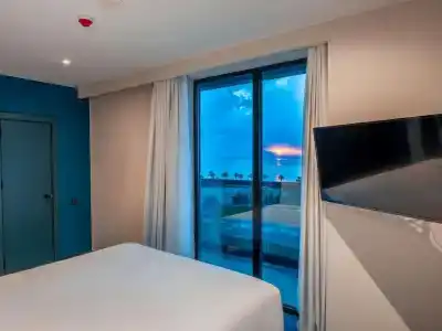 Ibis Styles - 5