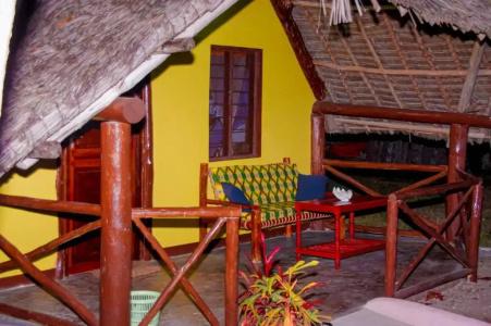 Zanzi Rest Bungalow - 30