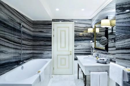 Ambassadori Hotel Tbilisi - 8