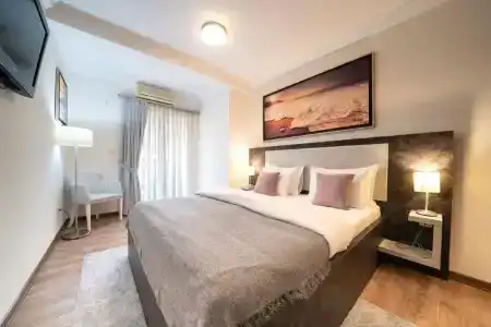 Boutique Momentum by Aycon - 20