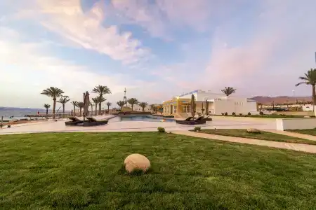 Luxotel Beach Resort & Spa - 14