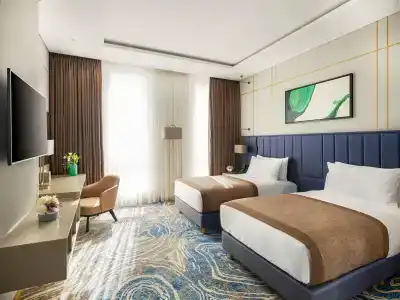 Intercontinental - 21