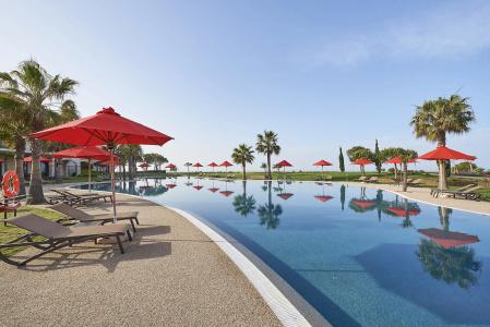 Cascade Wellness Resort - 1
