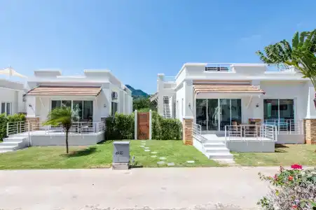 Oriental Beach Pearl - 254