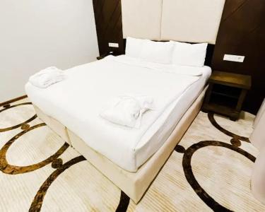 East Palace - 7