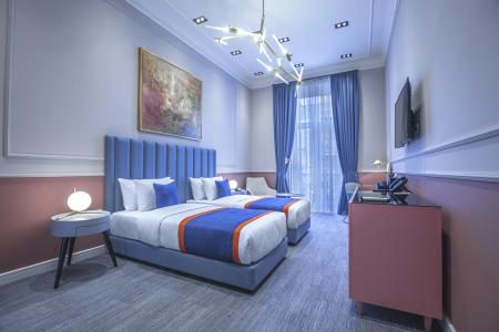 Heritage and Suites - 3