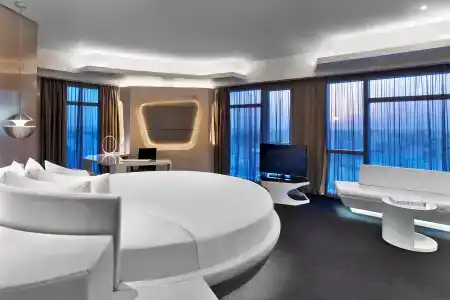 V Dubai, Curio Collection by Hilton - 16