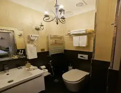 Caspian Pearl Boutique - 28