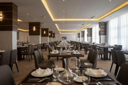 The Plaza & Resort - 29