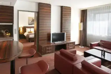 Holiday Inn Almaty - 62