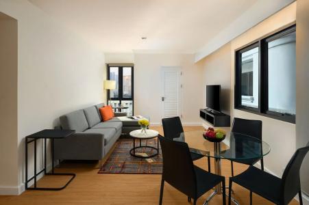 Phachara Suites Sukhumvit - 30