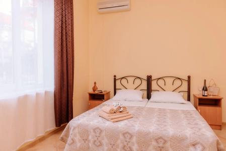 София - 18