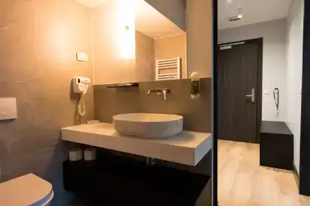 Doma Zagreb - 35