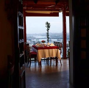 Turquhouse - 12