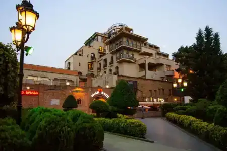 Tiflis Palace - 6