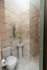 Hillside Guest House - 25