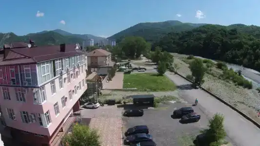 Аллес, Лазаревское, Сьянова 16 - 20
