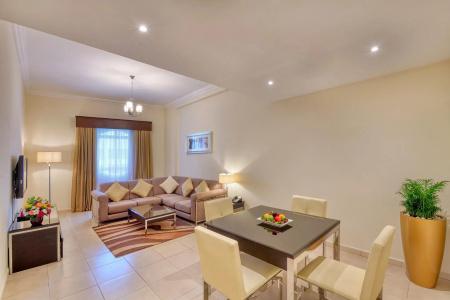 Pearl Marina Apartment - 3