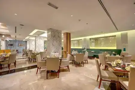 Royal Continental - 7