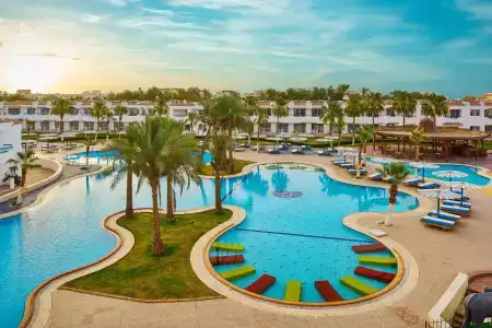 Dreams Vacation Resort - 2