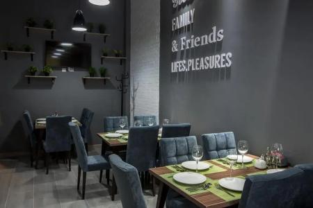 Maxx Inn - 1