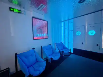 Galaxy inn Luxury hostel - 6