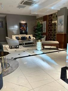 Grand Hamit Airport - 10