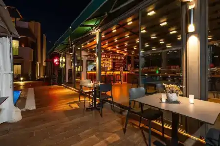 Veranda Suites - 4