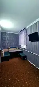 Status House - 21