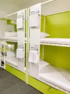 Caravan - 6