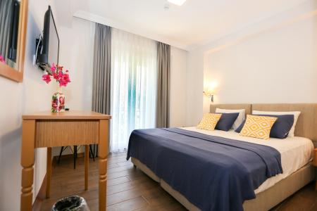 AtaÇesme Otel - 1