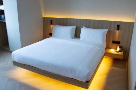 Resident Abay - 35